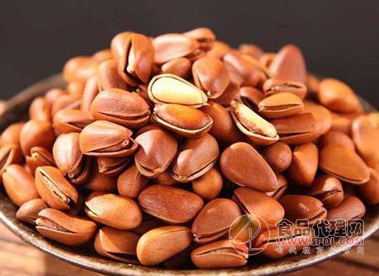 离居夜雨，奉寄李京兆_星空体育APP