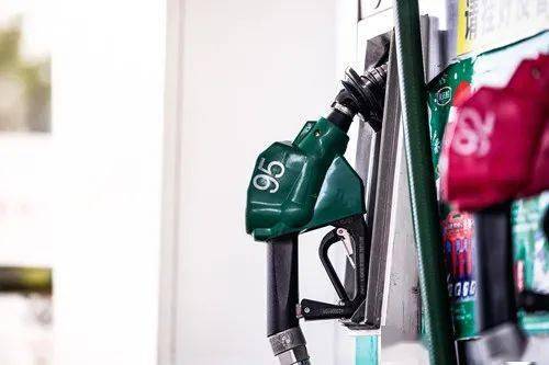 “星空体育APP网站”
司机口中的几个油是什么意思 一个油是几多升(图2)