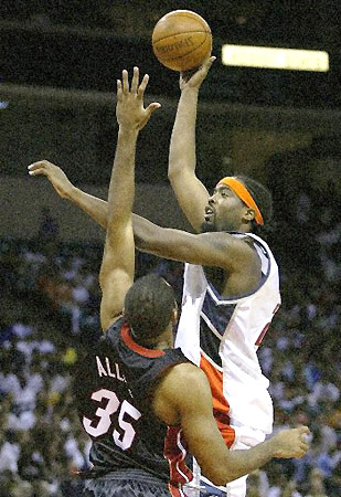 赠崔立之（以下十五首见《外集》）_星空体育APP