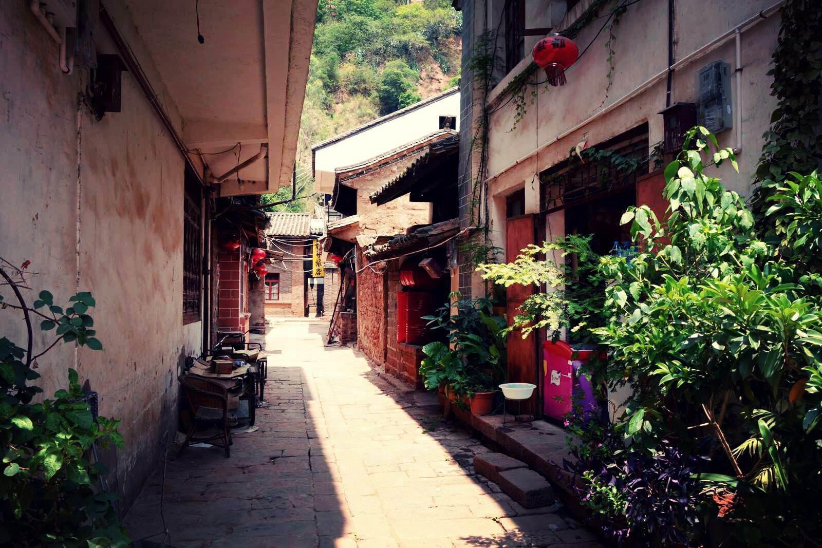 星空体育APP网站：全国人大常委会法工委就地方立法“放水”事件作出回应